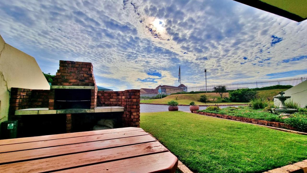 Settler Sands Resort - Holsboer Vacations Port Alfred Bagian luar foto